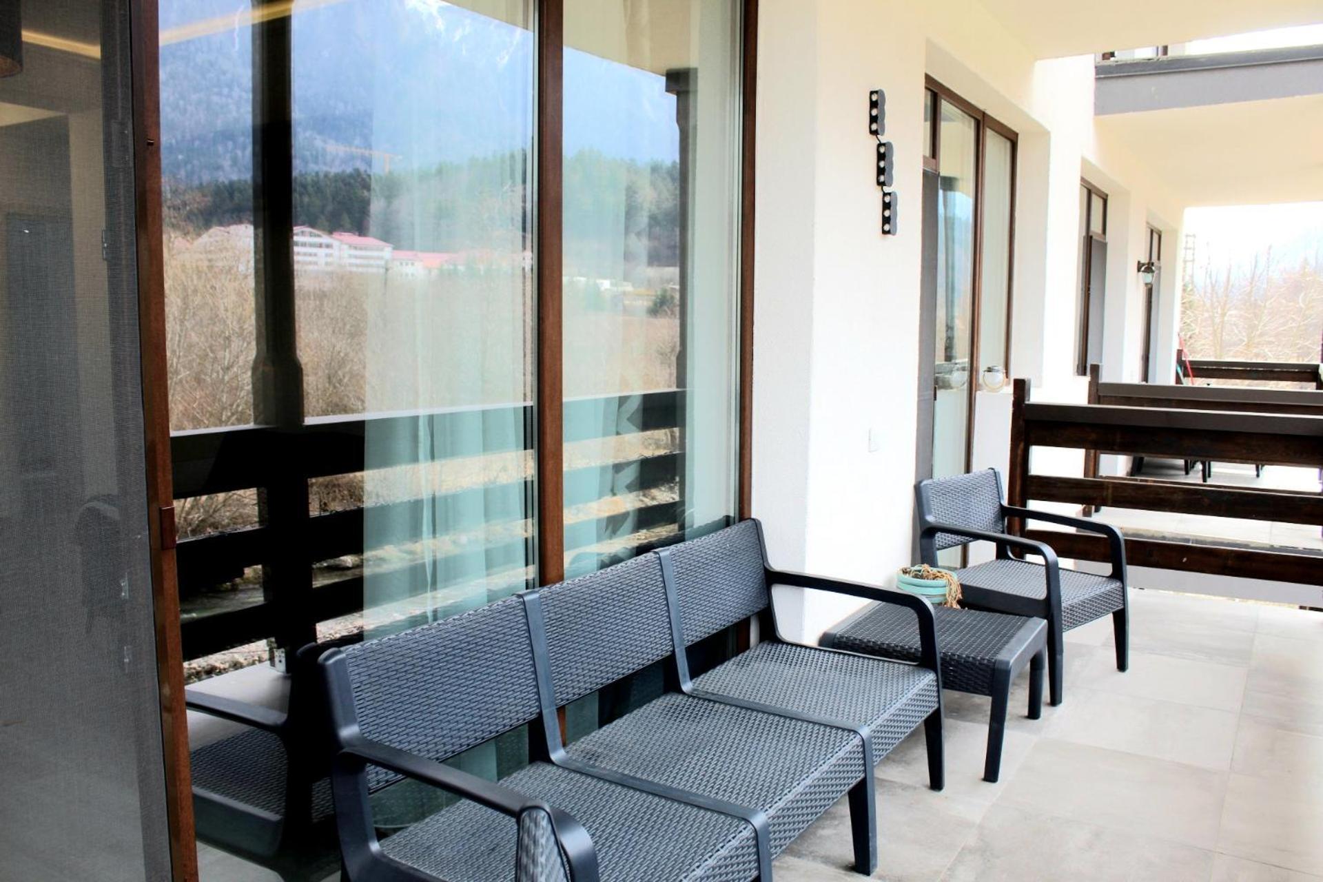 Cross Caraiman View 1 Apartment Busteni Exterior photo