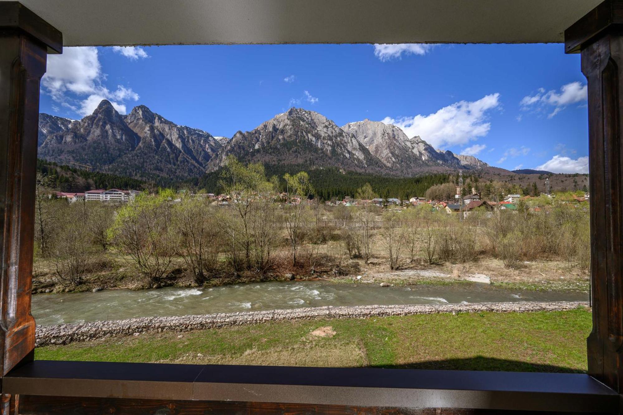 Cross Caraiman View 1 Apartment Busteni Exterior photo